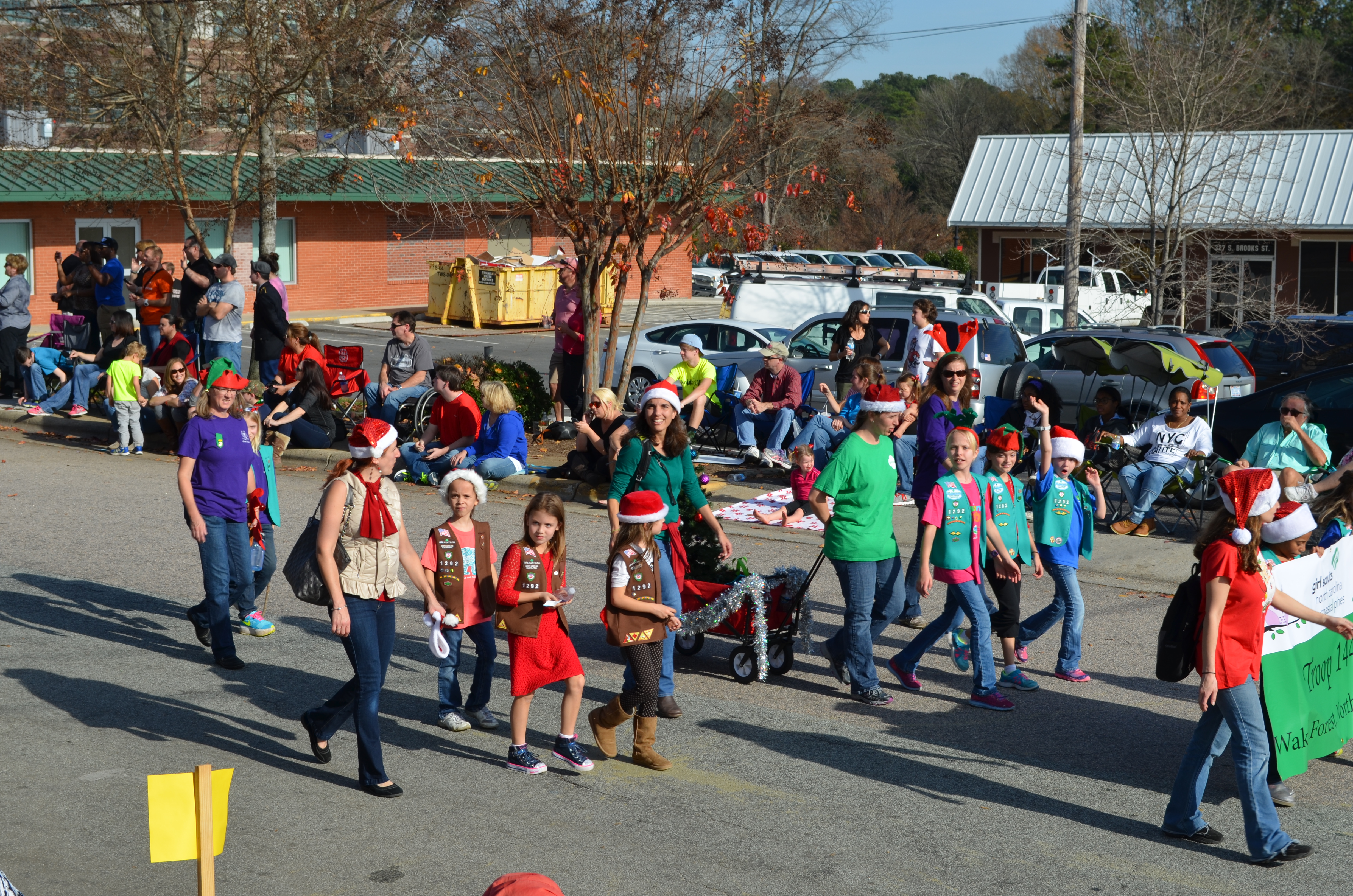 ./2015/31 - Wake Forest Christmas Parade/DSC_0152.JPG